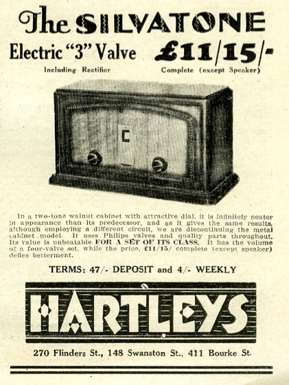 1930 Silvatone 3 Valve Radio. 